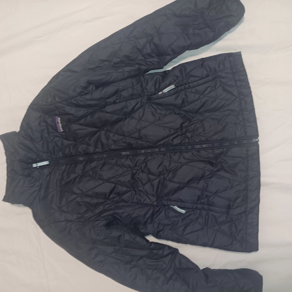 Patagonia Black Puffer Jacket Quilted Design Full-Length Zipper